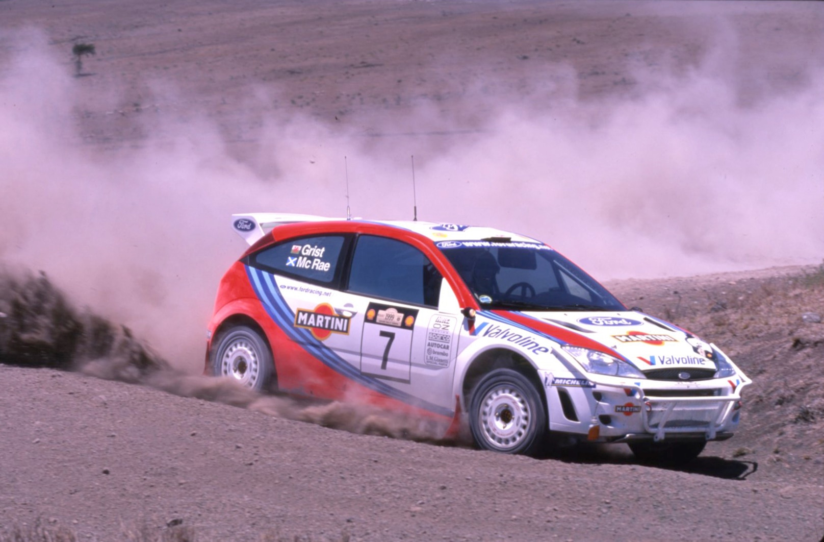 Colin McRae en Rally Safari de 1999 conduciendo el inolvidable Ford Focus WRC